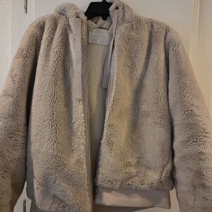 Athleta Women's Cream Fleece Jacket